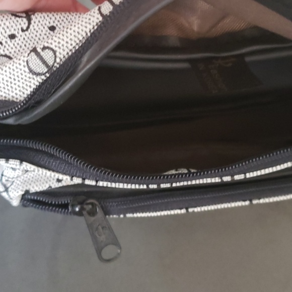 Jaco fannypack Or Crossbody - Picture 5 of 8